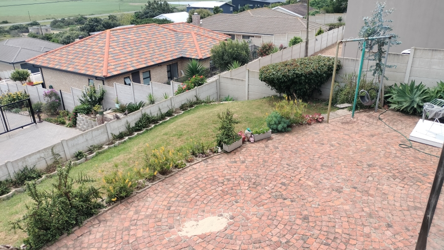 3 Bedroom Property for Sale in Fraaiuitsig Western Cape